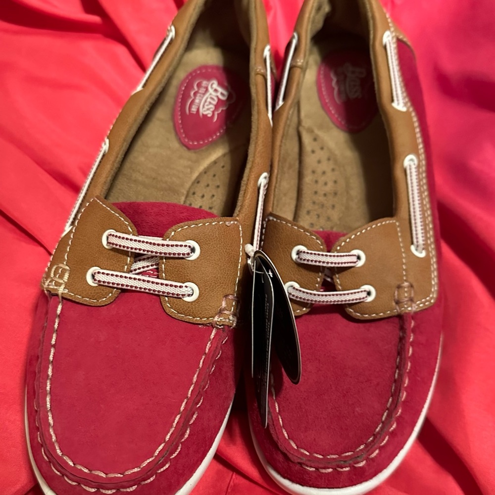 Bass Leather Raspberry & Tan Brand New Loafers- Comfort Footbed - Picture 2 of 6